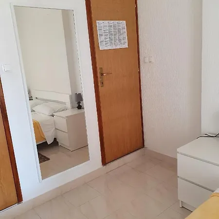 Apartment Ella *